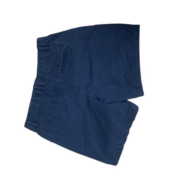 4/25💜 GAP Navy Blue Shorts - Picture 2 of 3